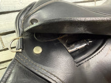 Load image into Gallery viewer, 14 1/2” Wide Silhouette Pony GP Saddle - Black - English Leather - Flat Tree