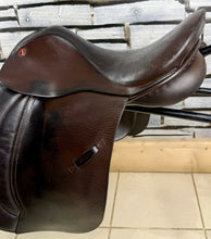 Load image into Gallery viewer, 17” Wide Jeffries Stamford WH Saddle - Brown