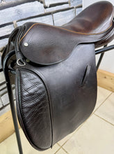 Load image into Gallery viewer, 15” Medium Barnsby Pony Club GP Saddle - Brown