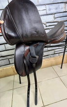 Load image into Gallery viewer, 18” Medium Ideal Jessica Dressage Saddle - Brown