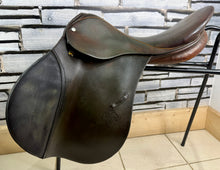 Load image into Gallery viewer, 19” 28 (M) Stubben Siegfried Extra GP/Jump Hunting Saddle - Brown