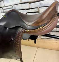 Load image into Gallery viewer, 17” Wide Native Pony Saddle Company GP/WH Saddle - Brown