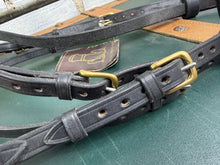 Load image into Gallery viewer, Sabre Flash Bridle - Black/Brass - Cob - Traditional English Leather