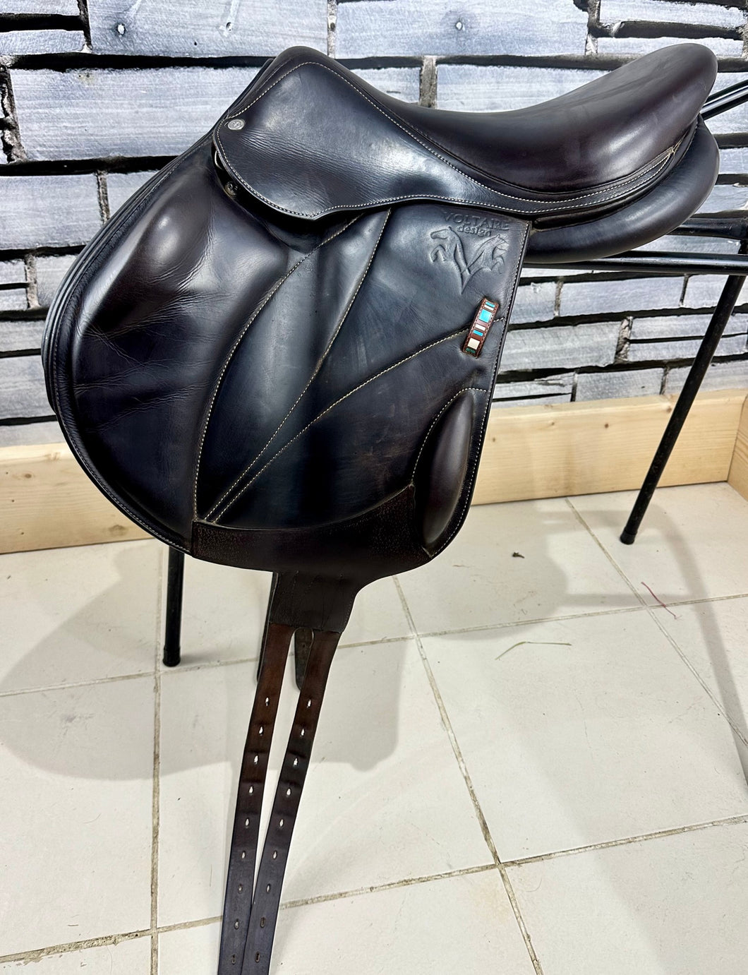 17” MW Voltaire Lexington Monoflap Jump Saddle - Brown