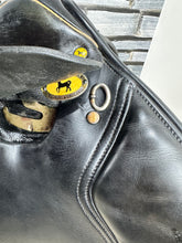 Load image into Gallery viewer, 17” Medium Black Country Jump Saddle - Black