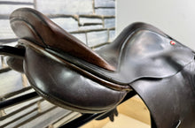 Load image into Gallery viewer, 17 1/2” MW Albion Kontrol Jump Saddle - Brown - Super Secure Big Blocks