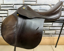 Load image into Gallery viewer, 17” Medium Prestige Appaloosa Hippos GP/Jump Saddle - Brown - All Purpose, XC etc