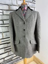 Load image into Gallery viewer, S/H Mears Ladies Grey Tweed Jacket - Size 38
