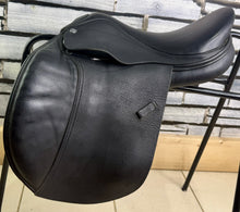 Load image into Gallery viewer, 16” XXW Harry Dabbs Avanti Pony GP Saddle - Black