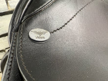Load image into Gallery viewer, 17 1/2” Changeable Gullet Utopia/Discovery GP Saddle - Black