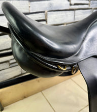 Load image into Gallery viewer, 17 1/2” MW Ideal International Event GP Saddle - Black