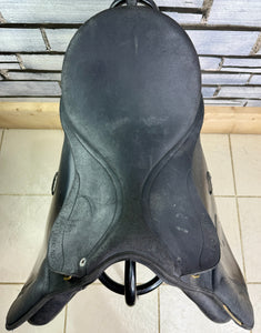 17” Wide/Changeable Gullet Wintec 2000 GP Saddle - Black