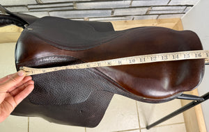 16 1/2” Global Saddlery English 1 1/4 St/8kg Weighted Racing Saddle - Brown