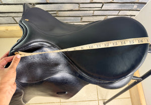 17” XW/Changeable Gullet Bates Caprilli GP Saddle - Black