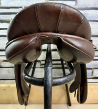 Load image into Gallery viewer, 17 1/2” Wide Ideal Classic GP Saddle - Brown
