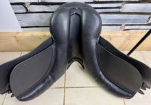 Load image into Gallery viewer, 15 1/2” Wide Ideal Classic Pony GP Saddle - Black