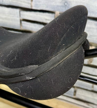 Load image into Gallery viewer, 15” Wide HiLite Elite Pony GP Saddle - Black