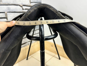 17” Wide Thorowgood Maxam GP Saddle - Black