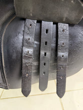 Load image into Gallery viewer, 17 1/2” MW Paul Jones GP Saddle - Black