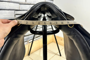 17” Wide Ideal Classic GP Saddle - Black