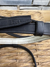 Load image into Gallery viewer, S/H Hansome Raised Flash Bridle - Black/White - Full