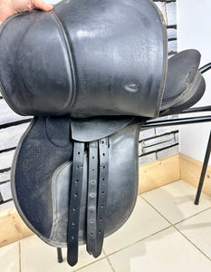 17” Wide Thorowgood Maxam GP Saddle - Black