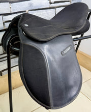 Load image into Gallery viewer, 16” Wide/Changeable Gullet Thorowgood Maxam Pony GP Saddle - Black