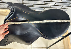 17 1/2” Narrow Berney Bros GP/Jump Saddle - Brown
