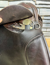 Load image into Gallery viewer, 18 1/2” MN J. Houghton GP/Jump Gents Hunting Saddle - Brown - English