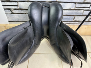 17” Wide Farrington Burford Event Saddle - Black