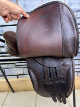 Load image into Gallery viewer, 15” Wide English Pony WH/Show Saddle - Brown