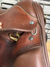 Load image into Gallery viewer, 17 1/2” Wide Loxley by Bliss GP Saddle - Brown