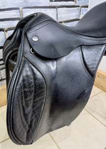 17 1/2” Medium/Changeable Gullet Thorowgood High Wither T6 GP Saddle - Black