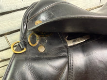 Load image into Gallery viewer, 17” Wide Farrington/Shires GP Saddle - Black
