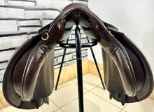 Load image into Gallery viewer, 17” Wide Ideal Apex GP Saddle - Brown