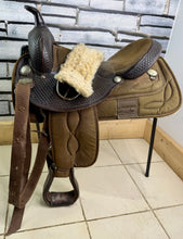Load image into Gallery viewer, 17” Big Horn Cordura Western Saddle - SQB - Brown - Lightweight Genuine US