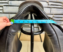 Load image into Gallery viewer, 17” MW Ideal Jessica Dressage Saddle - Black