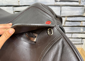 17 1/2” MW/Changeable Gullet Kent & Masters S Series Jump Saddle - Brown