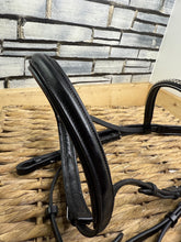 Load image into Gallery viewer, S/H Clencher Snaffle Cavesson Bridle -Silver/Black- Cob