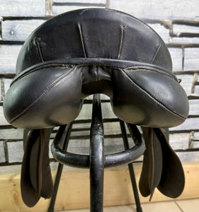 17 1/2” MW English GP/Jump Saddle - Black