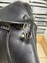 Load image into Gallery viewer, 17” MW-Wide Symmonds Designer GP/VSD Saddle - Black