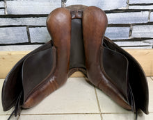 Load image into Gallery viewer, 15” Wide Champion English Pony WH/Show Saddle - Brown