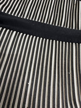 Load image into Gallery viewer, S/H Polypad Pod with Filament Air-Trap System Half Pad - Black