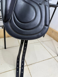 17” MW/Changeable Gullet Premier Equine Monoflap Dressage Saddle - Black