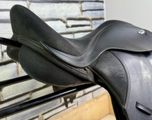 Load image into Gallery viewer, 16 1/2” XW/Changeable Gullet Thorowgood Compact GP Saddle - Black