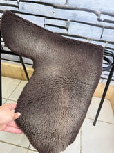 Load image into Gallery viewer, Courtlea Lambskin Show Numnah - Brown - Fit 17” Saddle - Cob/Show/Working Hunter