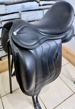Load image into Gallery viewer, 17” Wide-XW AVA Flair Air Monoflap Dressage Saddle on 17” Panels-Black- Big Blocks