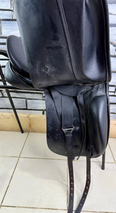 17” Medium/MW Barnsby Dressage Saddle - Black