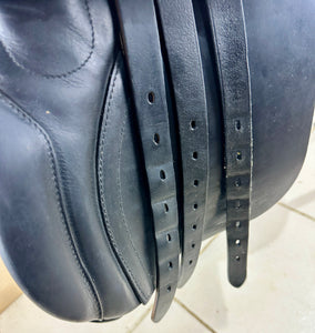 17” Wide Ideal Classic GP Saddle - Black