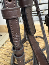 Load image into Gallery viewer, S/H Rhinegold Anatomic Padded Flash Bridle - Brown - Cob
